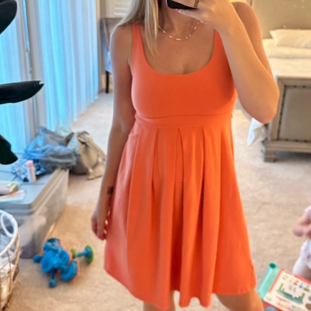 Susana Monaco Peachy Orange Sleeveless Pleated Dress Womens Medium